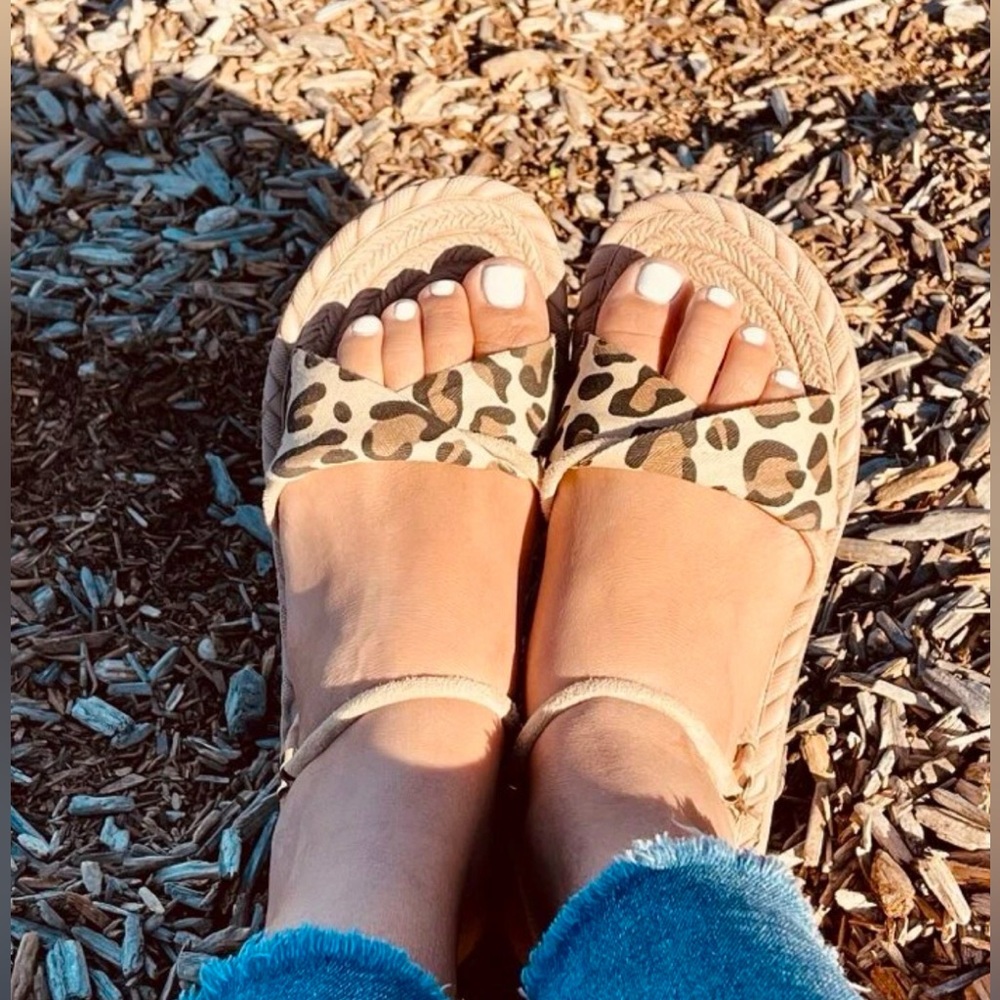 Leopard sandals
